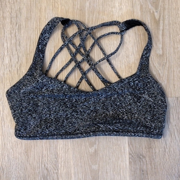 lululemon athletica Tops - Lululemon free to be wild bra 8 feathered jacquard